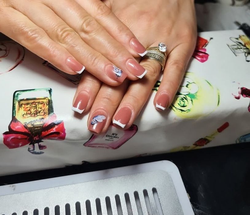 Unghii semi/gel Militari Residence