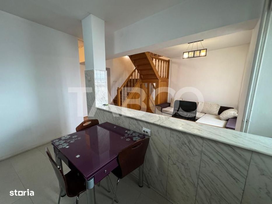 Apartament de inchiriat cu 5 camere 2 bai bloc cu lift Turnisor Sibiu