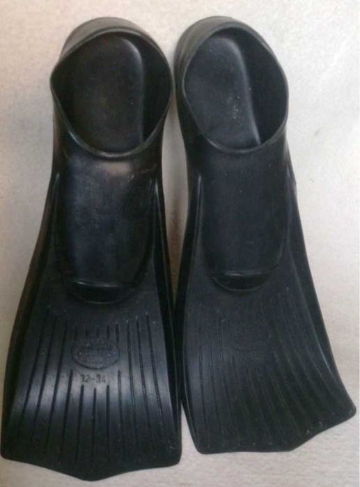 Labe înot pt copii /adolescenti, unisex, măsura 32-34 (vedeti in poze)