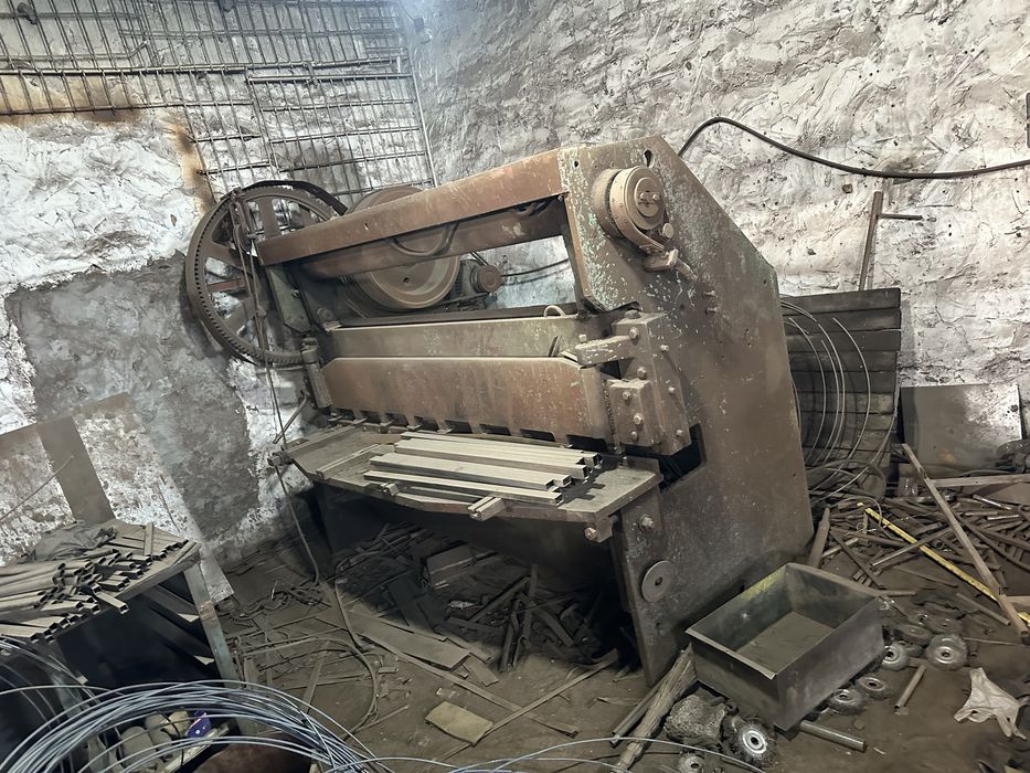 Gelatin va boshqa stanokla sotiladi