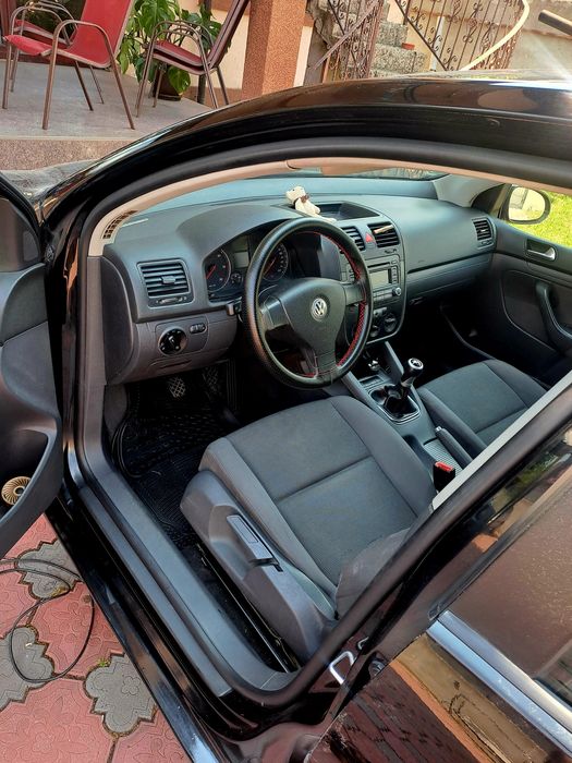 Volkswagen  Golf  5 intretinut, 1.9 TDI