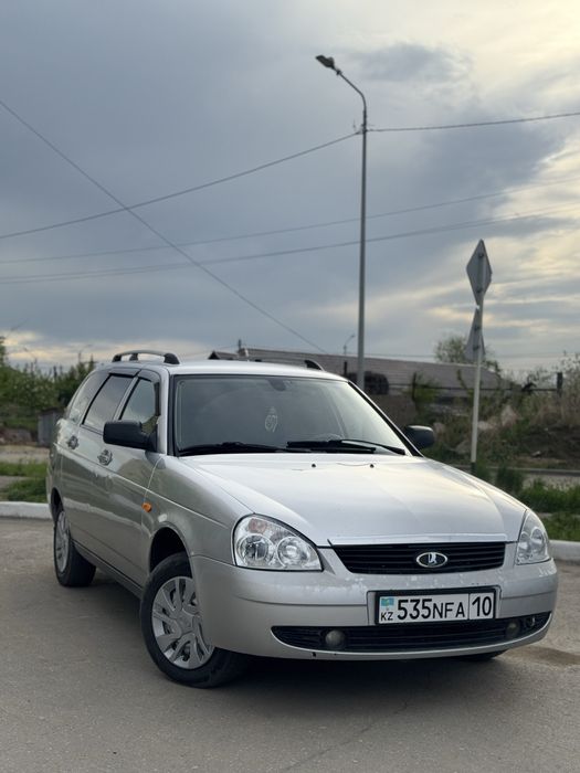 В продаже приора люкс