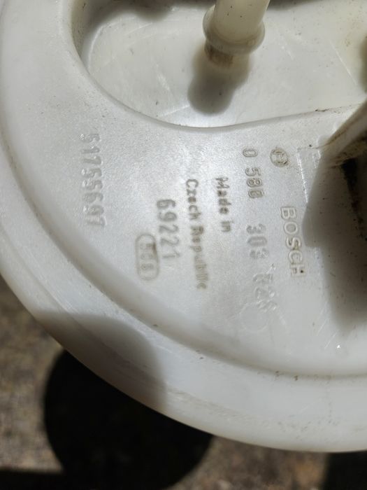 Pompă combustibil Fiat Doblo 1,3jtd BOSCH cod 0580303028