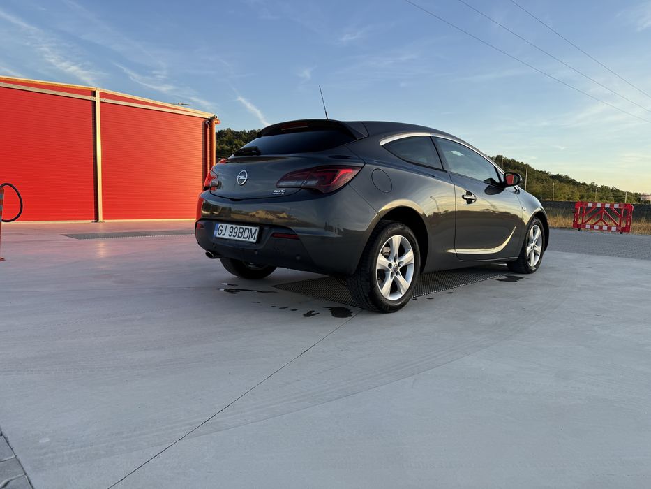 OPEL Astra 2013 — imagine 5