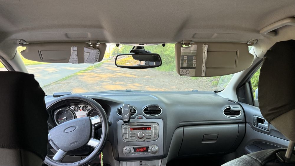 Ford Focus II Facelift 1.6 benzina 115 CP – merge bine, consumă cinstit și nu cere validare emoțională