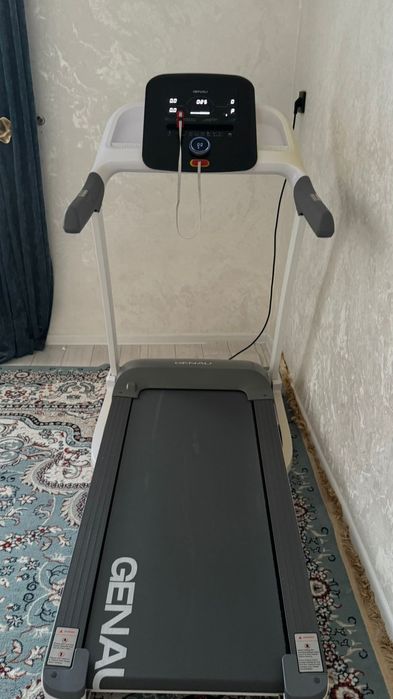 Беговая дорожк от GENAU airflex A8