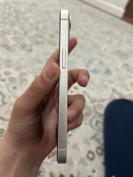 Айфон 13 128 гб идеал