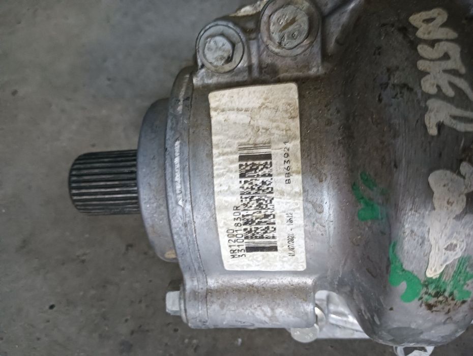 Cutie Transfer Dacia Duster 2017 - > 1.5 Dci 115 4X4 K9Ku8 331175457R