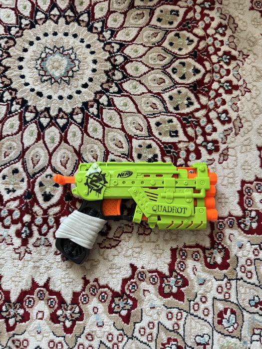 Продам пистолеты Nerf