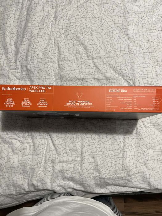 Геймърска клавиатура Apex Pro TKL Wireless