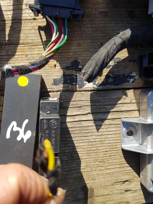 Calculator motor,airbag,modul alarma,antena,etc vw passat b6