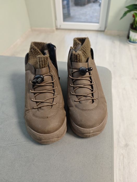 Детски обувки и маратонки