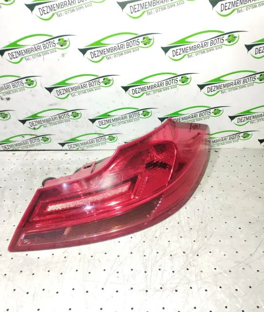 Lampa / Tripla stop dreapta pe aripa Opel Insignia 2009