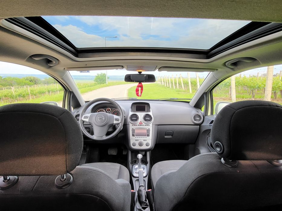 Opel corsa d facelift automata motor 1.2