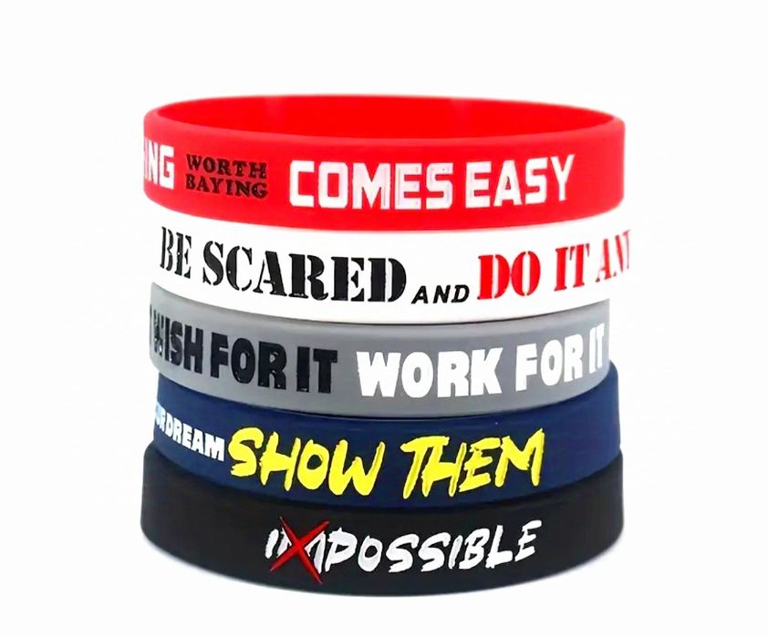 Стильные силиконовые браслеты