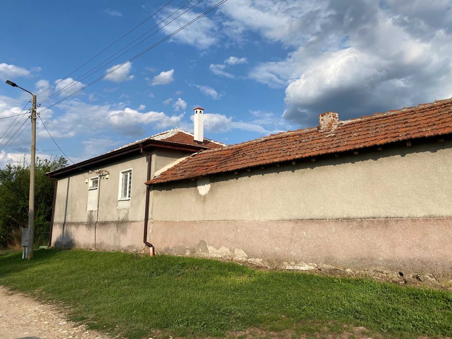 Продава се Къща в Харманли - 90 кв.м за 680 €/кв.м - Снимка #2