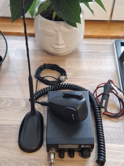 Kit statie+antena  CB Cobra 19 Ultra III
