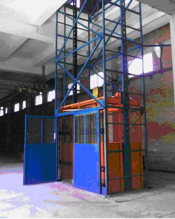 Грузовой подъемник, подъемник для склада, гидравлический стол.