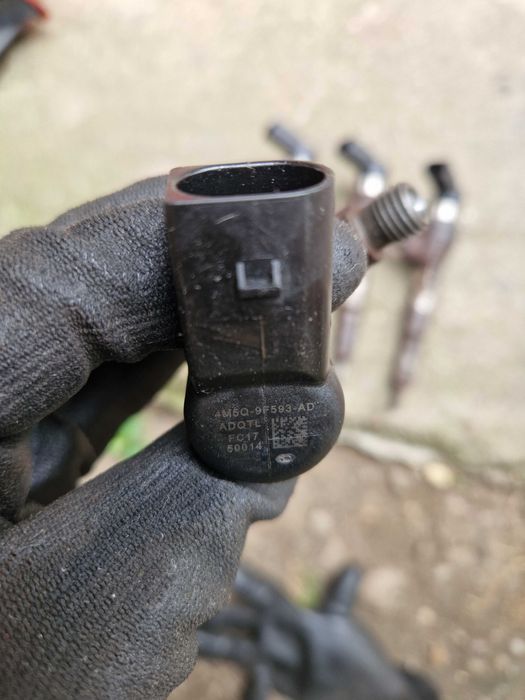 Vand injectoare pentru FORD FOCUS C-Max  1.8 TDCI