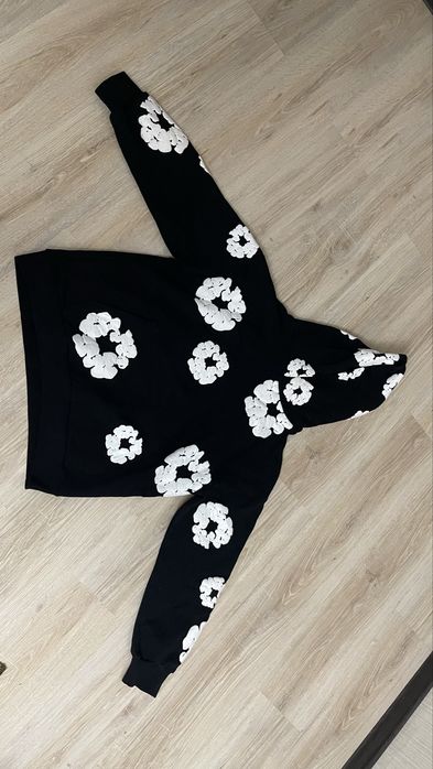 Denim Tears black