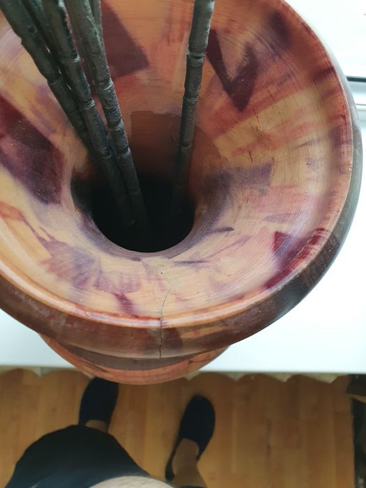 Продам вазу в античном стиле.