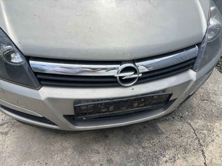 Dezmembrez  opel astra h 1.7 cdti an 2007
