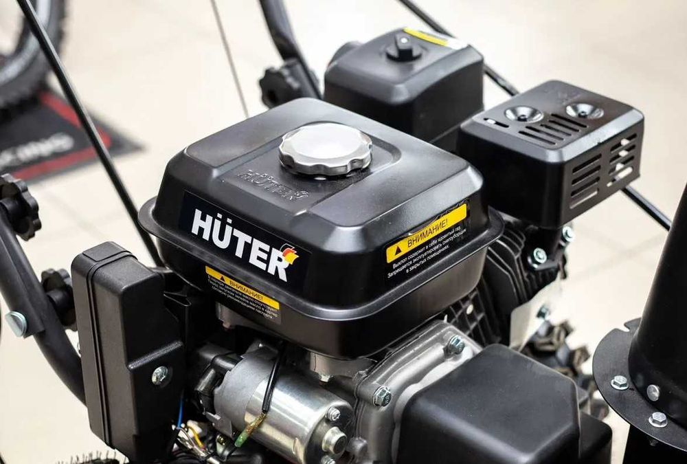 Снегоуборщик Huter SGC 4000B