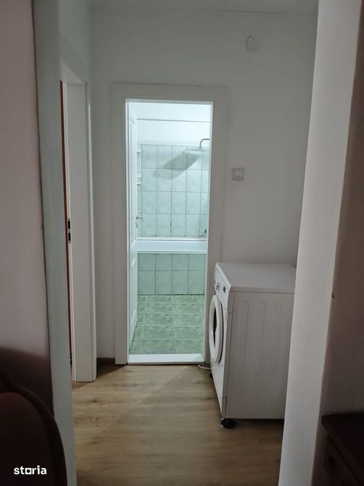 închiriez ap 2 camere Podgoria et 2