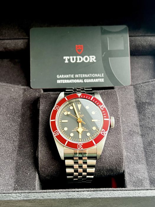 Tudor Black Bay  41mm Red