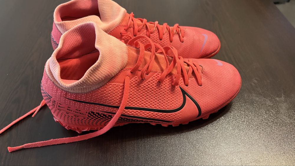 Стоножки Nike Mercurial