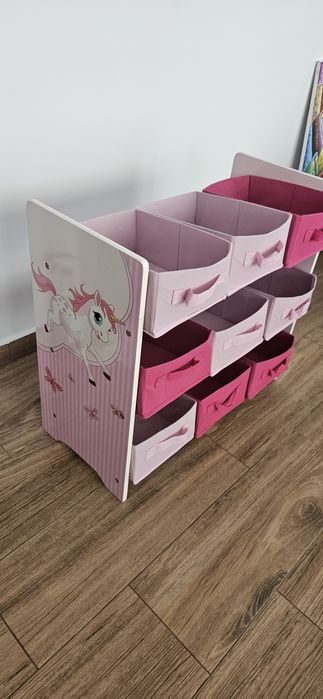 Organizator jucarii fete