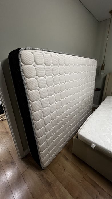 Матрас двухспальный