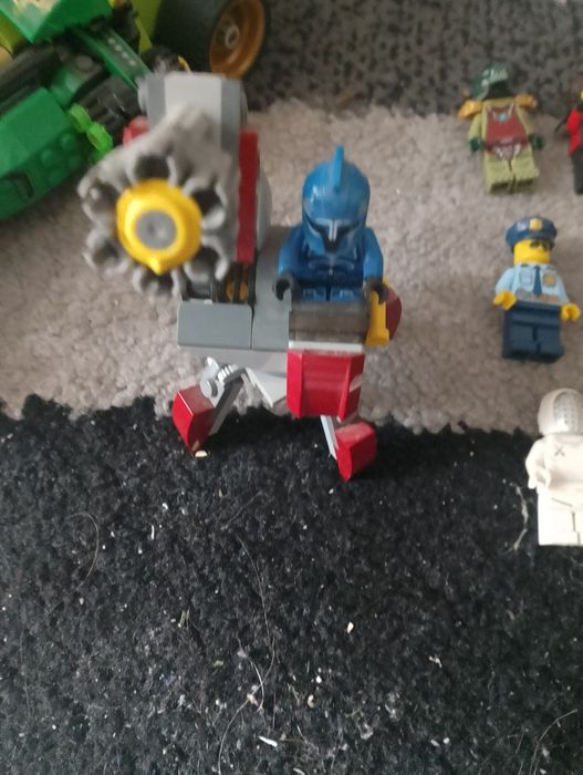 Vând schimb lego Ninjago