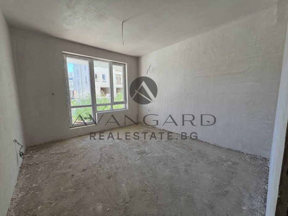 Продава се Тристаен апартамент в Пловдив, Кючук Париж - 148 кв.м за 698 €/кв.м - Снимка #2