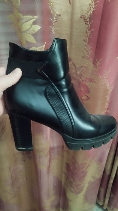 Продам полусапожки