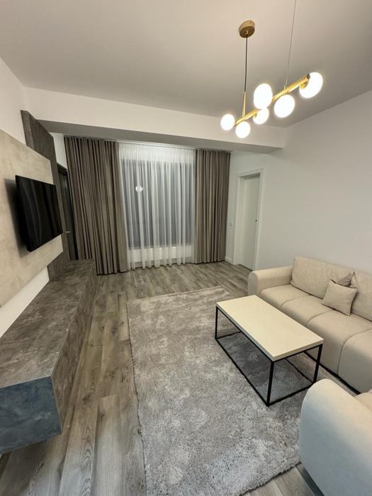 Apartament 3 camere de inchiriat ( str. Păltiniș )