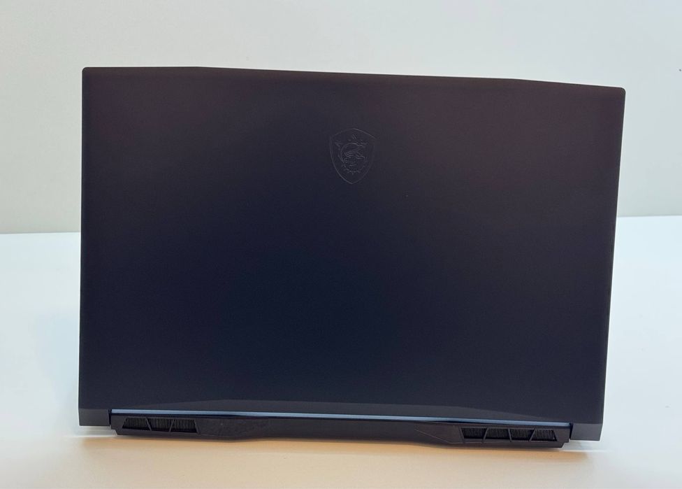 Msi SWORD 17 — i7 11800H / DDR4 16GB / RTX3050 4GB