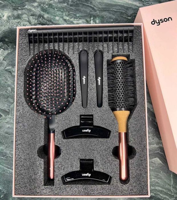 Dyson подарочный набор от 7х1