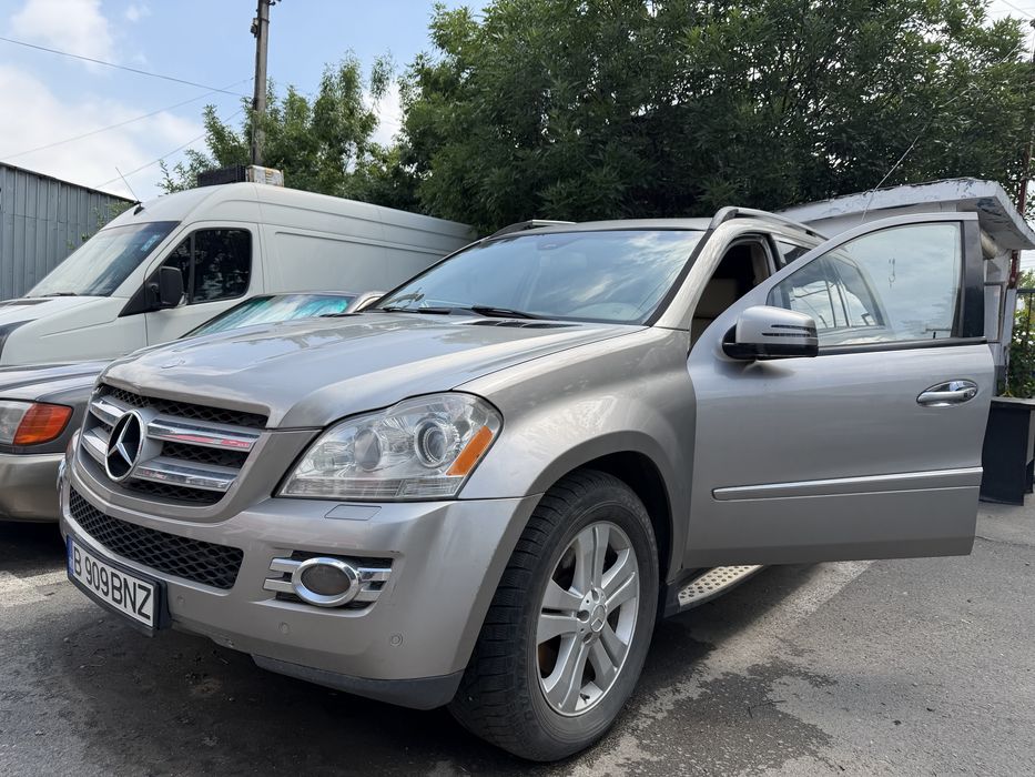 Vând Mercedes GL320cdi 4matic 2008 7 locuri
