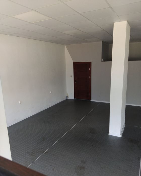 Продава се Магазин в Дупница - 62 кв.м за 1049 €/кв.м - Снимка #4