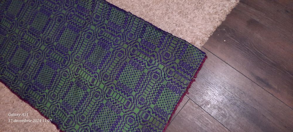 Pătură (macat ) țesută manual
