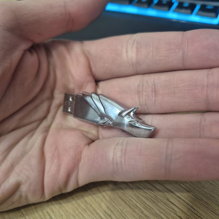 Stick USB BitDefender