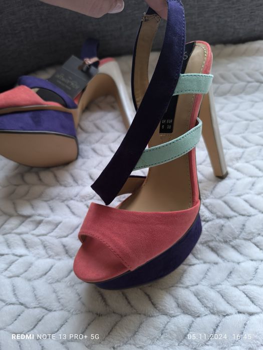 Сандали висок ток Louise Roe