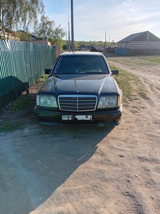 Продам мерседес 124 е200 на полном ходу