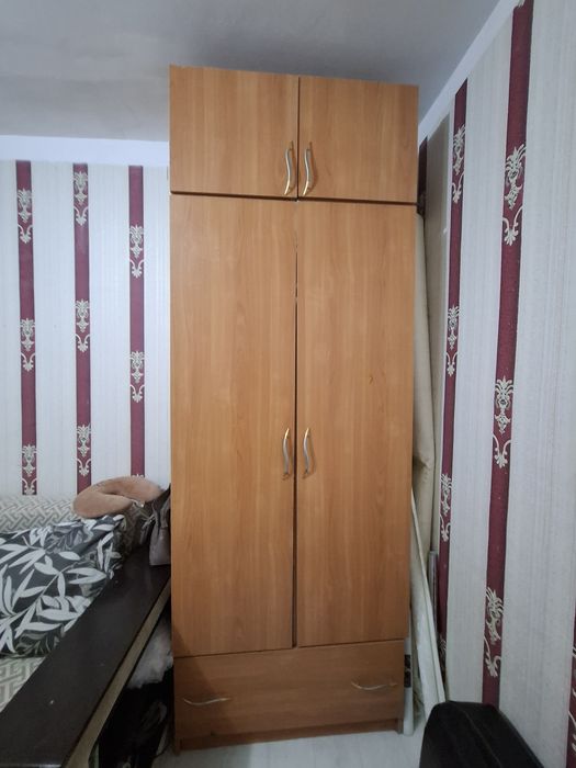 Шкаф в хорошем состоянии