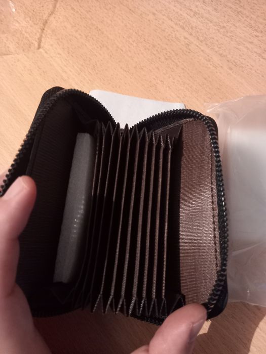 Распродаем товары