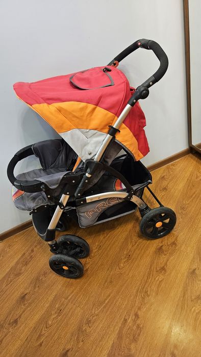 Коляска в отличном состоянии