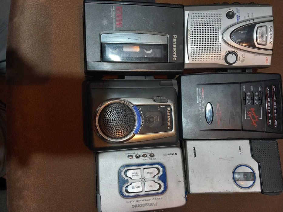 walkman reportofon Panasonic Profitronic cp-100 rq sx21 RQ-L10 L305 Sony tcm-400dv Philips 0095