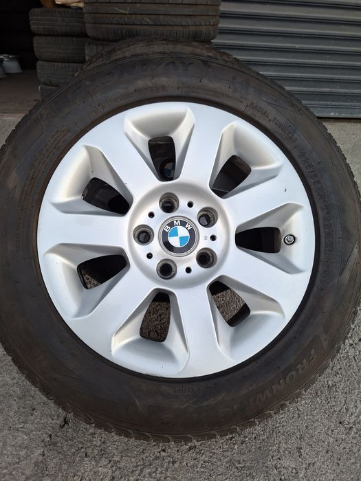 BMW оргинал 16>< 280$ ком 4шт диск+шина состояние идеально на BMW, Jac