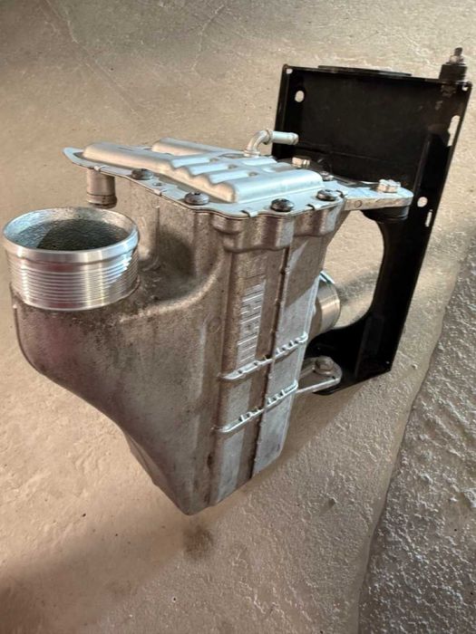 Воден интеркулер комплект + водни радиатори за Audi RS4 / RS5 — OEM